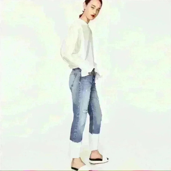 Zara Denim Jeans high waisted light washed Ripped with Frayed Tie dye white hem. - Picture 5 of 16